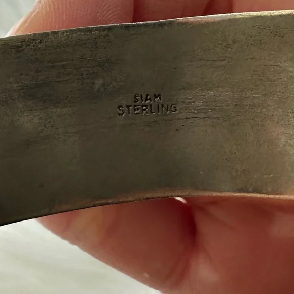 Vintage Siam Sterling Silver Bracelet Cuff - Picture 5 of 6